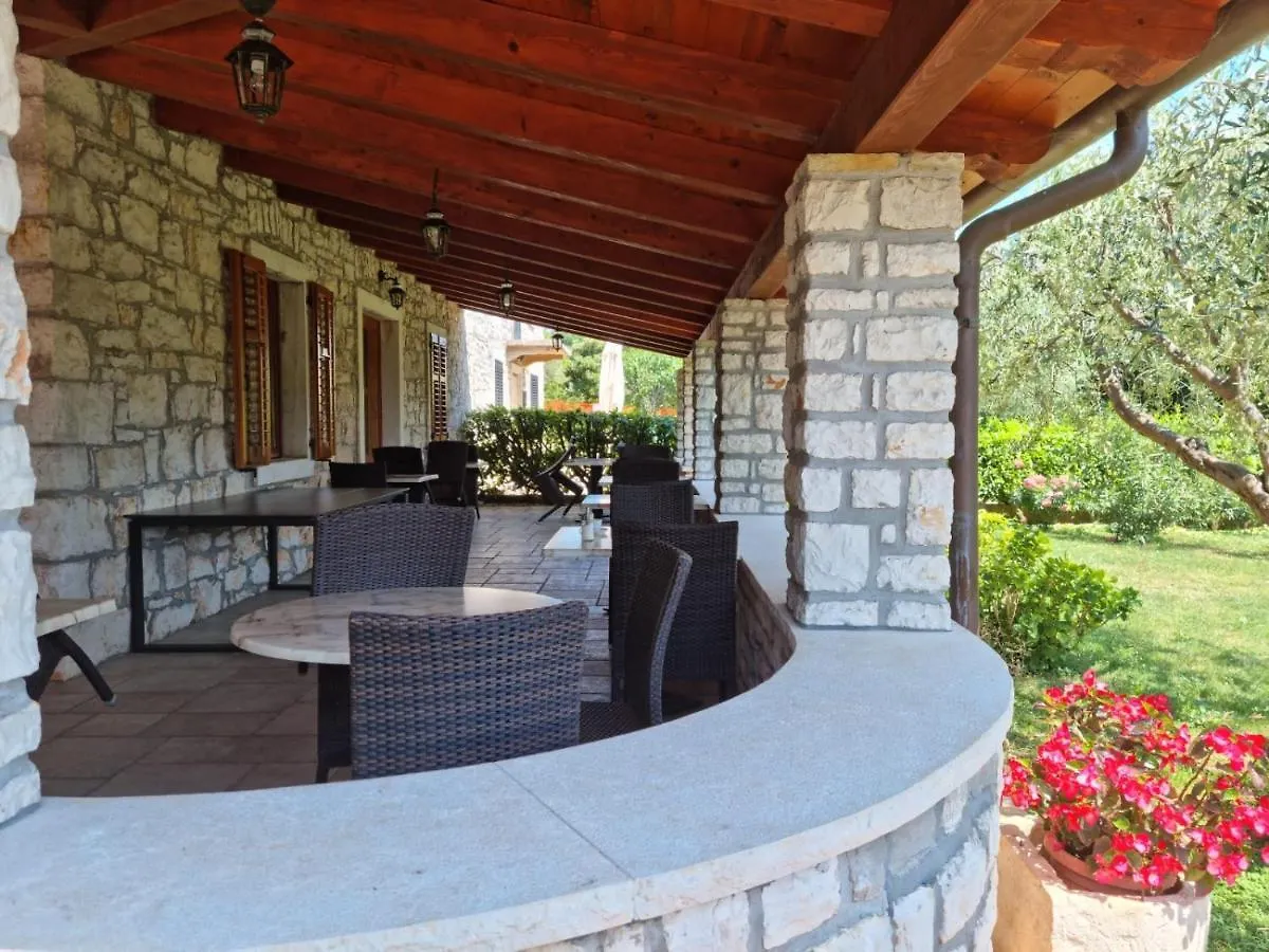 Bed & Breakfast La Quiete B&B Lovrecica  Croatia