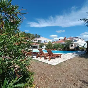 Hotel Holiday Hotel